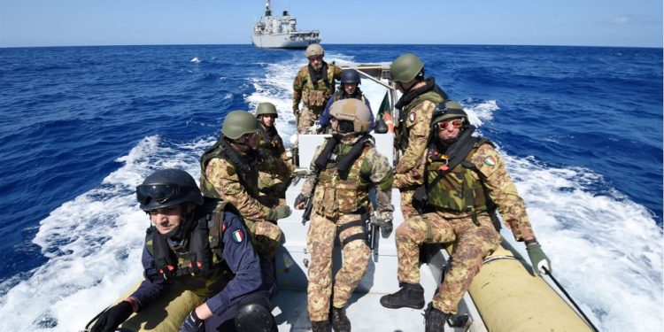 AB, Akdeniz’deki İrini Operasyonu’nun süresini uzattı