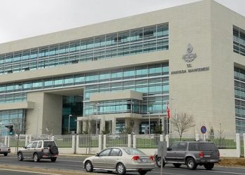 AYM’den polislerin darp ettiği kişiler için tazminat kararı