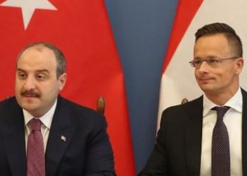 Bakan Varank Macaristan’da konuştu: İki tarafı da memnun edecek çözüm için gayret gösteriyoruz