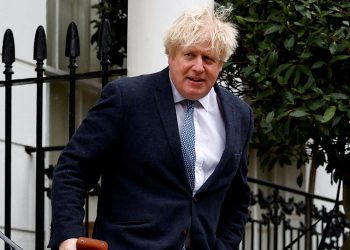 Boris Johnson’dan itiraf: Covid-19 kısıtlamalarının ihlaliyle ilgili parlamentoyu yanılttım