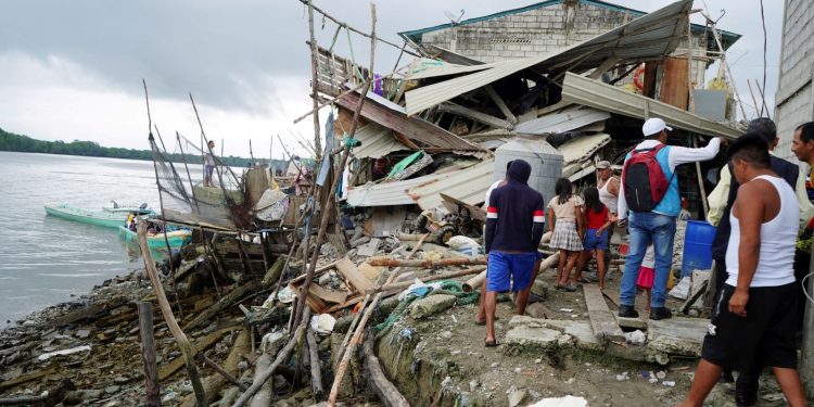 Ekvador’da deprem nedeniyle OHAL ilan edildi