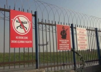 İstanbul semalarında drone alarmı! Uçağın 30 metre üzerinden geçti