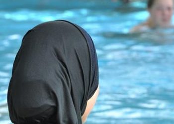 Lüks sitenin havuzunda ‘haşema engeli’ne dava