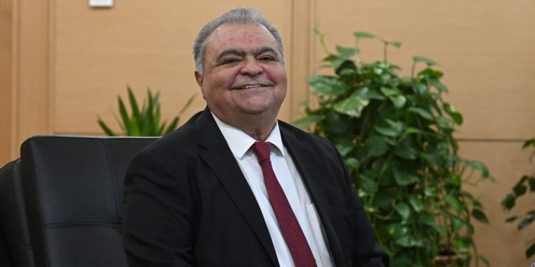 “Oy oranımız yüzde 25” diyen Ahmet Özal için 237 imza