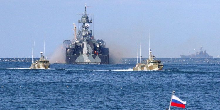 Rusya: Sivastopol’deki tesislerimize 3 İHA ile saldırı yapıldı