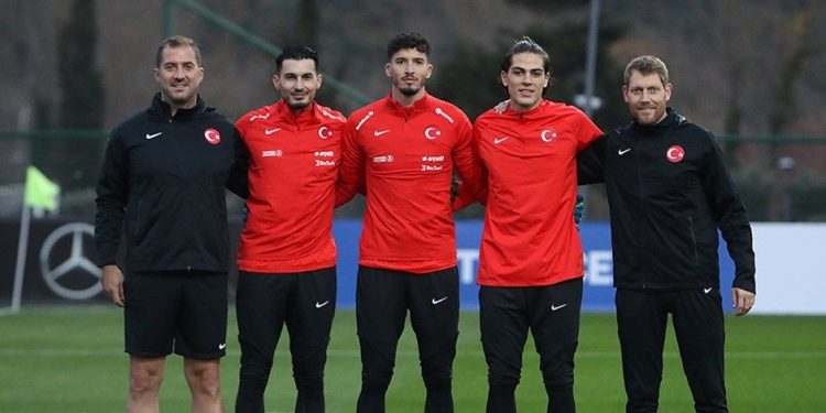 Stefan Kuntz’un ekibinde ayrılık