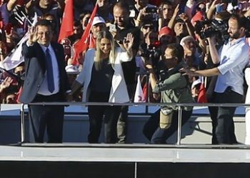 “Türkiye damarlarına kadar demokrasiye inanmıştır”