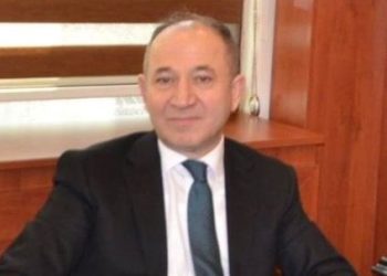 CHP kongresinde kalp krizi geçiren başkan adayı hayatını kaybetti