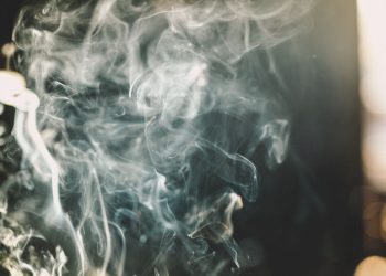 Dünyada her yıl tütün kullanımı nedeniyle 8,7 milyon insan ölüyor