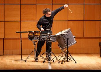 İş Sanat’ın 24’üncü sezon “Parlayan Yıldızlar” başvuruları başladı