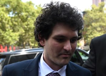 Kefaleti iptal edildi: FTX’in kurucusu Bankman-Fried cezaevine gönderildi