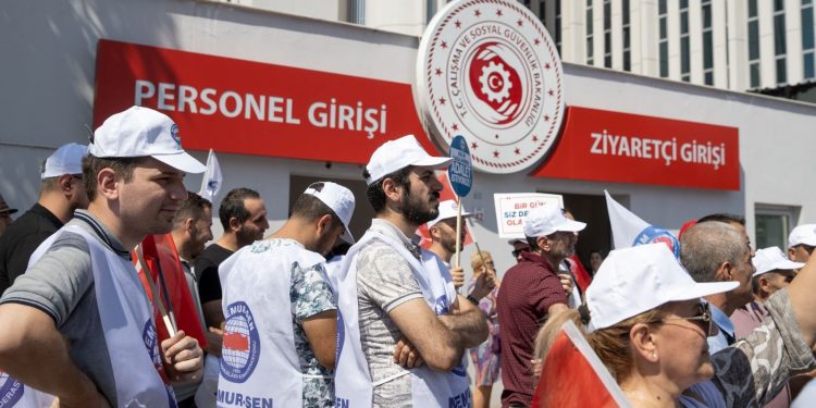 Memur ve memur emeklilerine zamda uzlaşma çıkmadı | Kararı Hakem Heyeti verecek