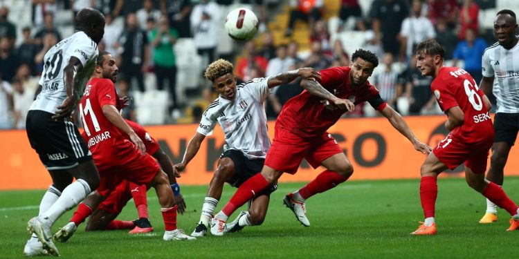 SON DAKİKA: Beşiktaş, Pendikspor ile 1-1 berabere kaldı
