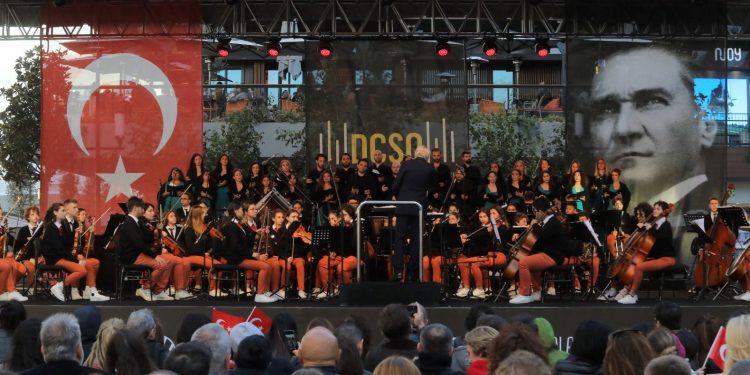 Doğuş Çocuk Senfoni Orkestrası’ndan Cumhuriyetin 100. yılını özel konser