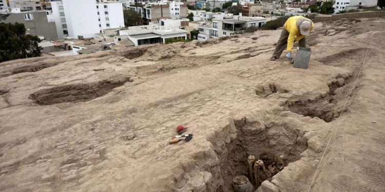 Peru’da doğal gaz hattı çalışmaları esnasında 8 mumya bulundu