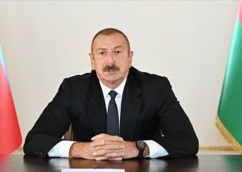 Aliyev’den Ermenistan üzerinden mesaj: “Sabrımızla oynamayın”