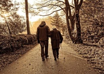 Dünyada 2050’de 6 kişiden 1’i, 65 yaş üstü olacak