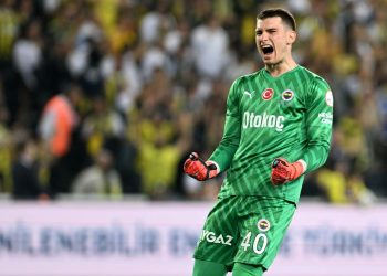 Fenerbahçe, deplasmanda kalesine duvar ördü