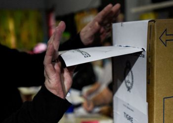 Arjantin’de devlet başkanı seçimi ikinci tura kaldı