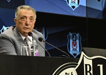 Beşiktaş’ta erken seçim tarihi belli oluyor