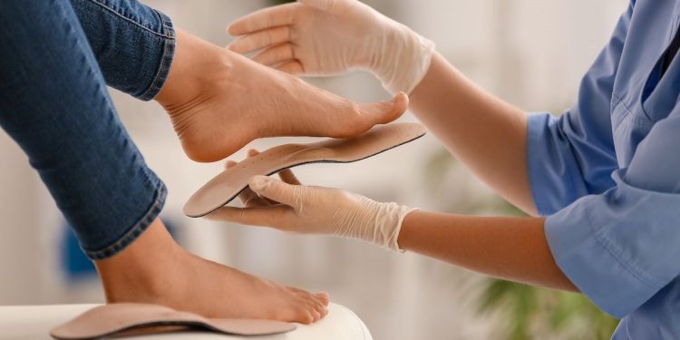 Ayak sağlığının bozulması, günlük rutinleri engelliyor