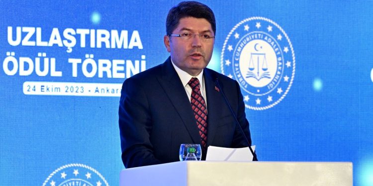 Başsavcının ihbar mektubu | Bakan Tunç: 3 müfettiş görevlendirdik