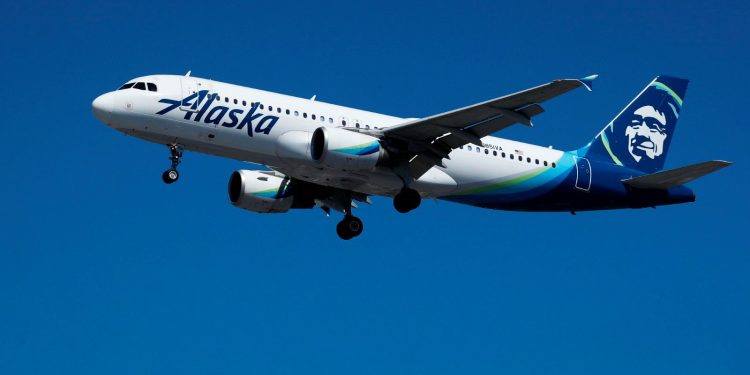 Uçağı düşürmeye çalışan pilot, 83 kez “cinayete teşebbüsle” suçlandı